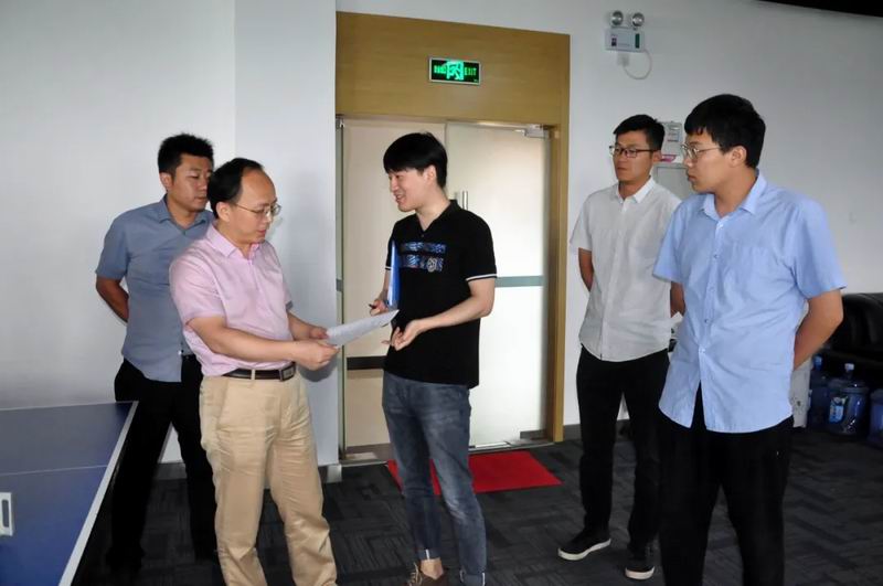 1642820985661078.jpg 640.webp (4).jpg